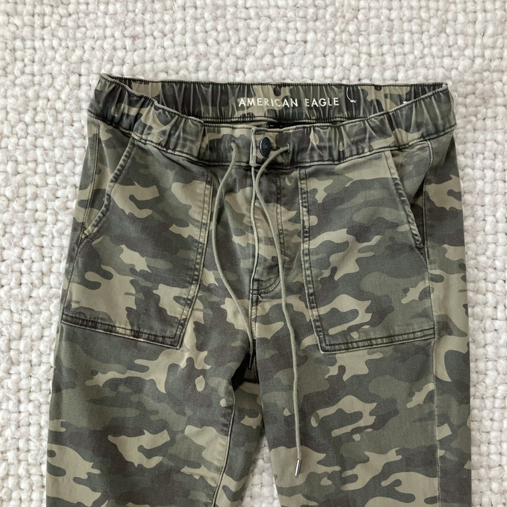 American Eagle Joggers Womens 6 Camo Next Level Stretch Mid Rise Pants - Picture 3 of 10